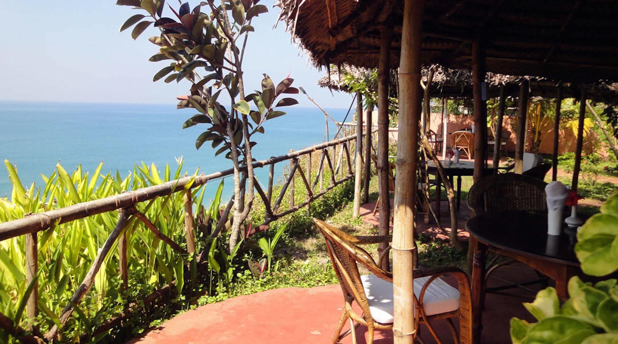 The Eco Hotel Varkala Ngoại thất bức ảnh