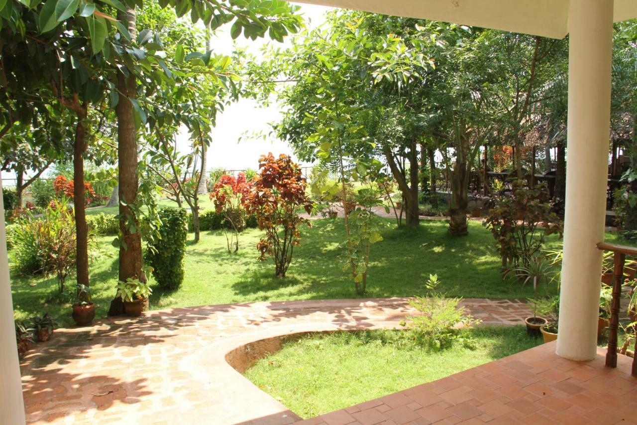 The Eco Hotel Varkala Ngoại thất bức ảnh